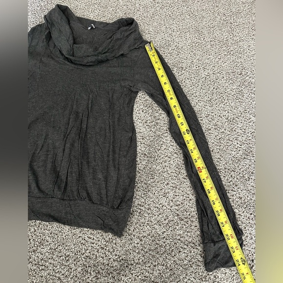 SPLENDID Medium Gray Knit Cowl Neck Tunic Top R $80 - Picture 5 of 7